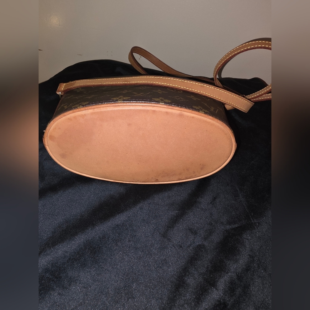 Vintage Pre-loved Louis Vuitton Drouot Monogram Crossbody/Shoulder Bag - Picture 9 of 15